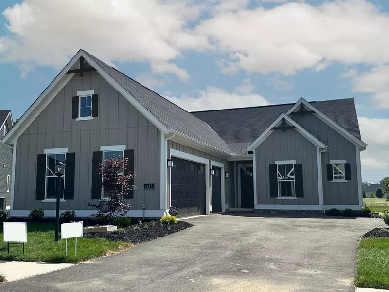 4247 Laguna Loop, Lewis Center, OH 43035