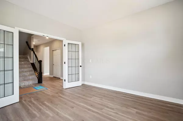 Pataskala, OH 43062,201 Isleta Drive