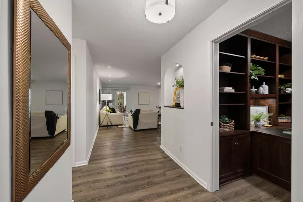 Columbus, OH 43221,3185 Herrick Road