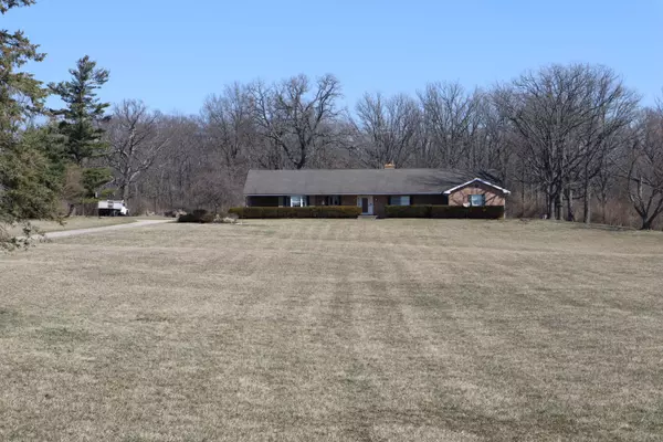 5535 Robinson Rd. Road, Washington Court House, OH 43160