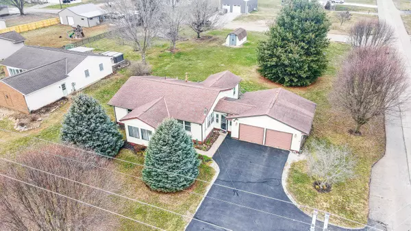 5104 Ashville Road, South Bloomfield, OH 43103