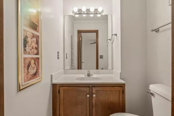 Columbus, OH 43229,1932 Rockdale Drive #51