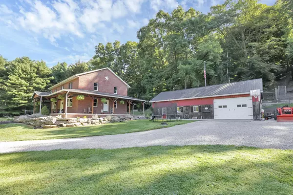 9565 Rainrock Road, Newark, OH 43055