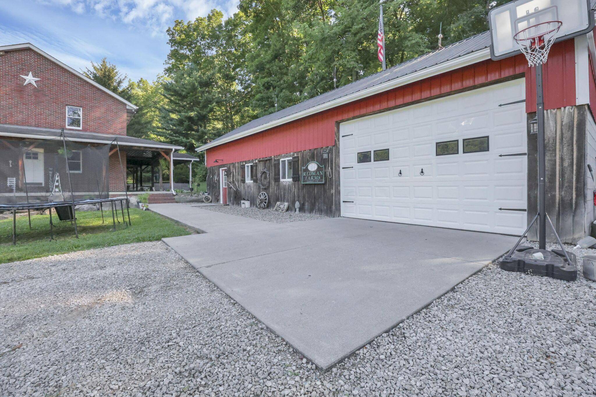 Newark, OH 43055,9565 Rainrock Road