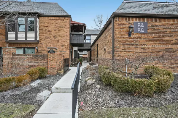 3526 Rue De Fleur,  Columbus,  OH 43221