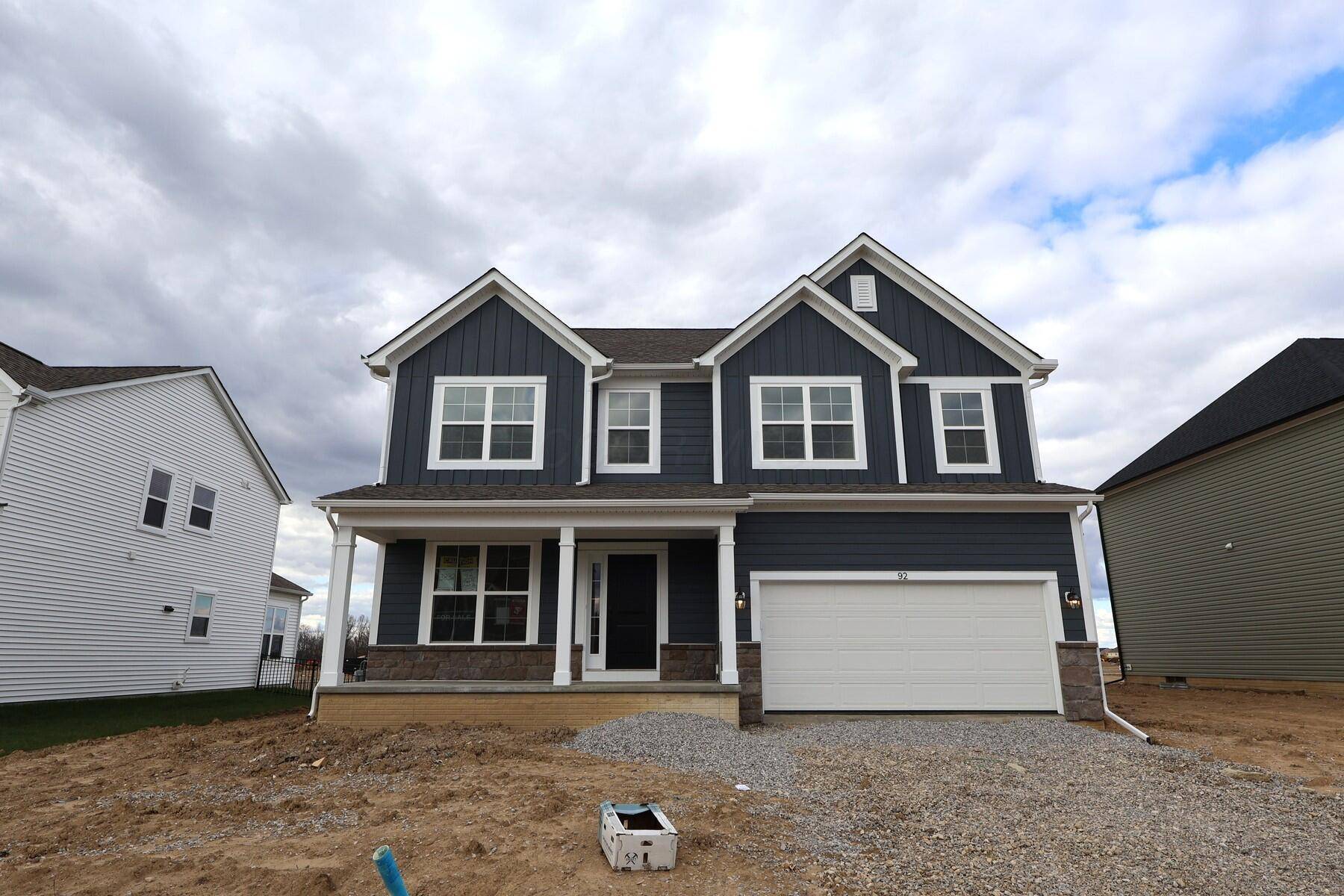 92 Maple Crest Drive, Lewis Center, OH 43035