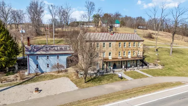 Zanesville, OH 43701,5255 W Pike