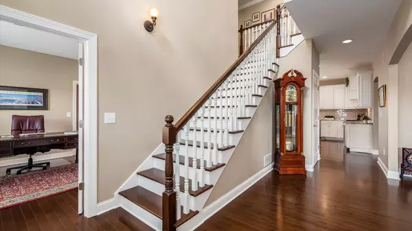 Granville, OH 43023,112 Gray Stone Court
