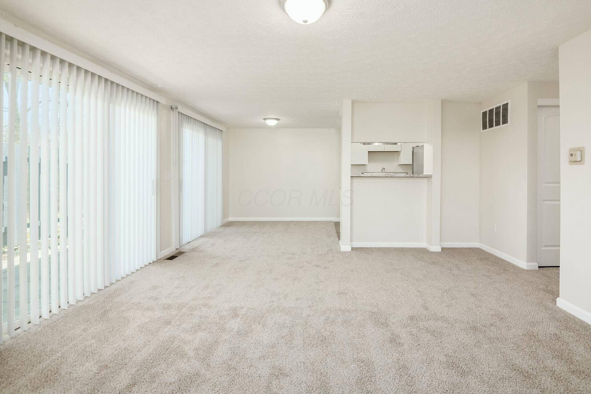 Columbus, OH 43228,714 Cherry Hollow Road #G