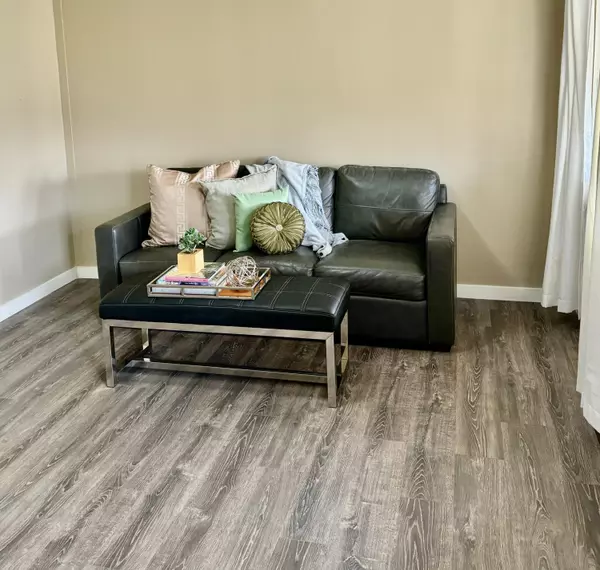 West Jefferson, OH 43162,525 Crescent Drive