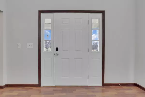 Pataskala, OH 43062,52 S Bend Court