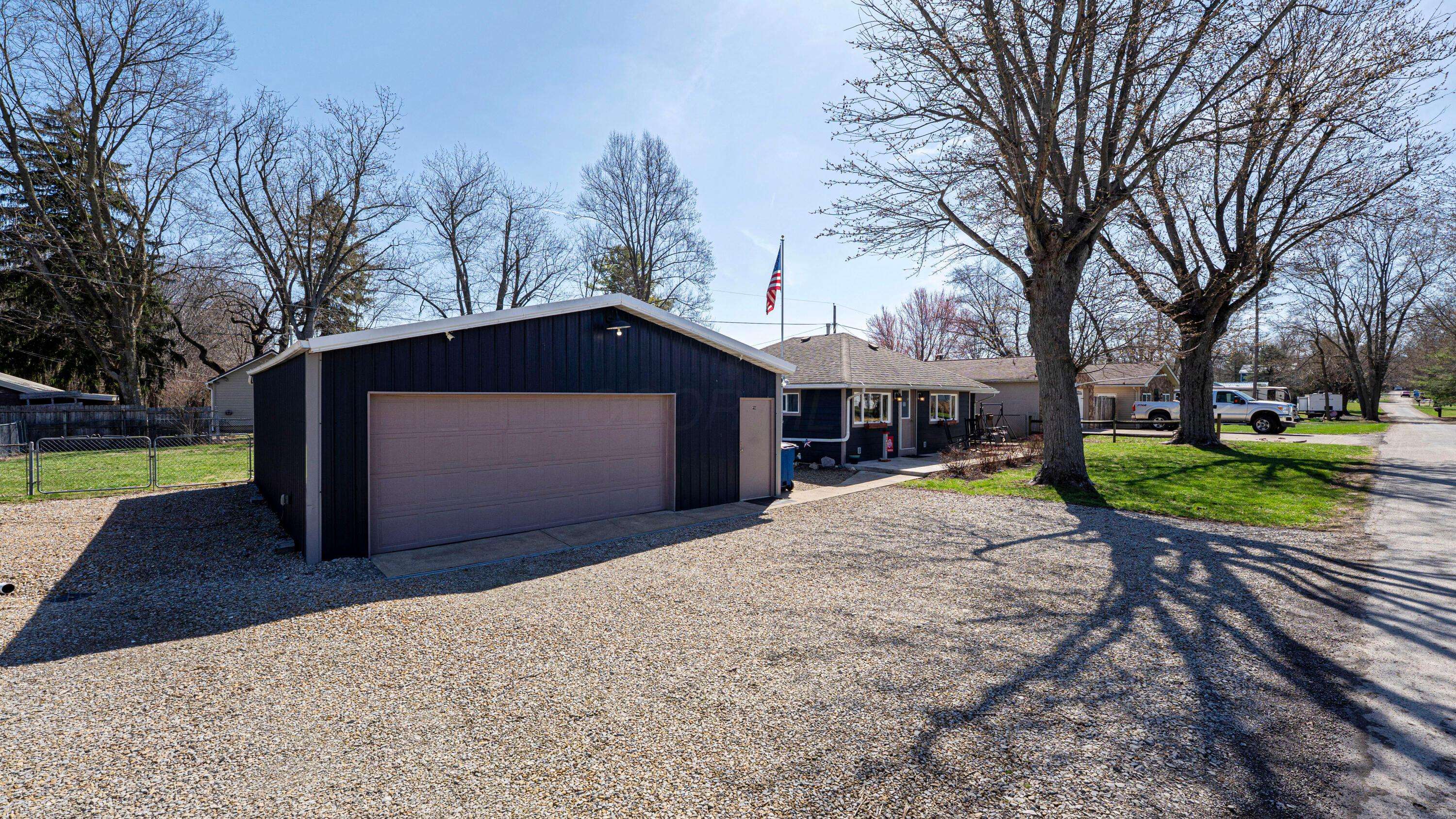 Thornville, OH 43076,13720 Queen Road