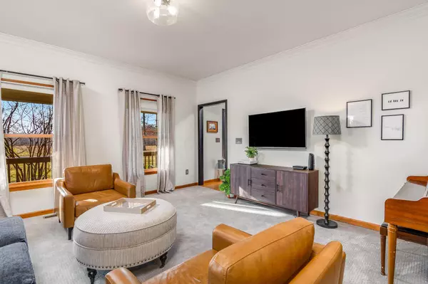 Gambier, OH 43022,8820 Albert Lane