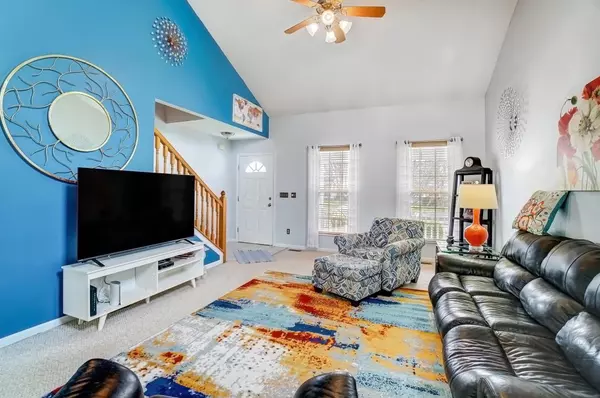 Reynoldsburg, OH 43068,8572 Robbins Loop Drive