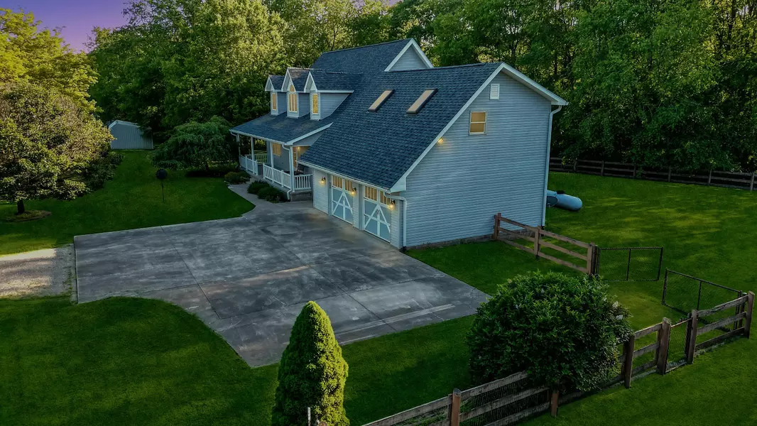 67230 Creek Road, Mcarthur, OH 45651