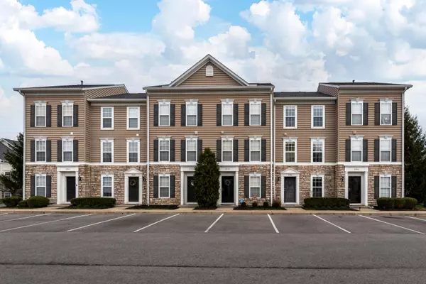 8180 Hawkswillow Drive, Blacklick, OH 43004