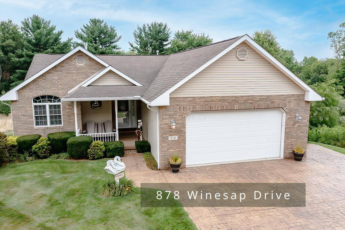 878 Winesap Drive, Howard, OH 43028