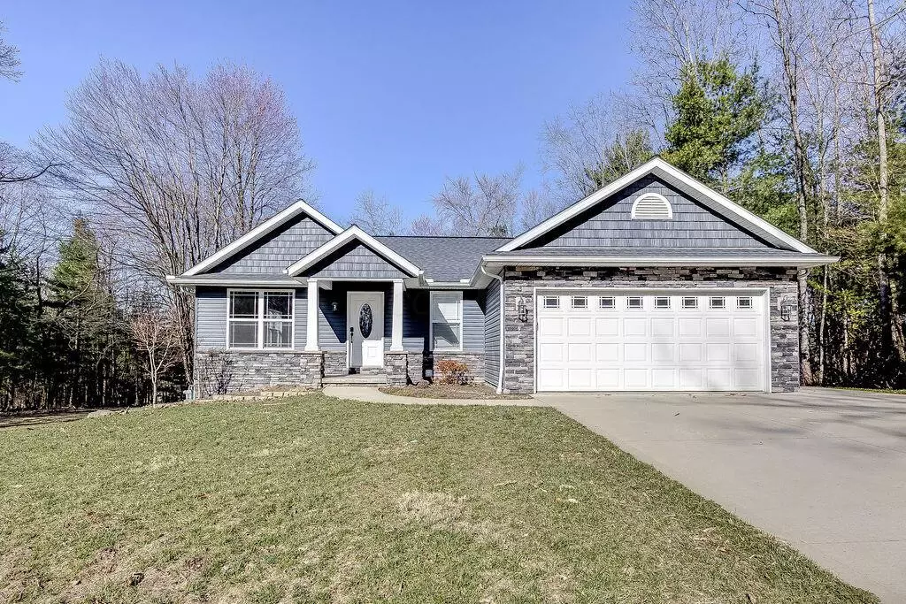 Howard, OH 43028,625 Grand Ridge Drive