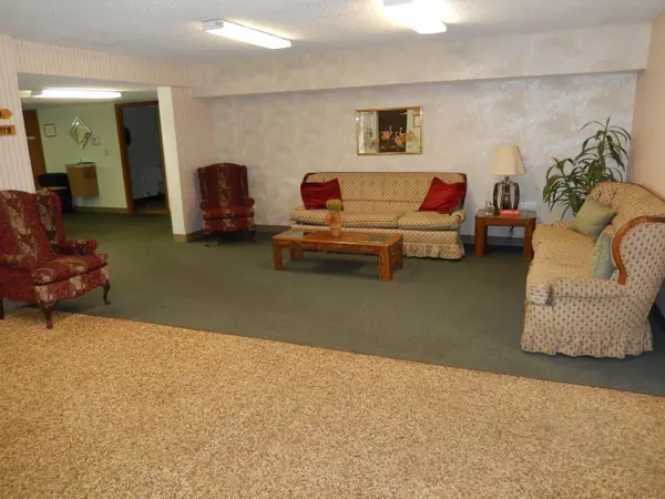 Columbus, OH 43224,4143 Karl Road #113