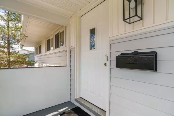 Worthington, OH 43085,260 E Stafford Avenue