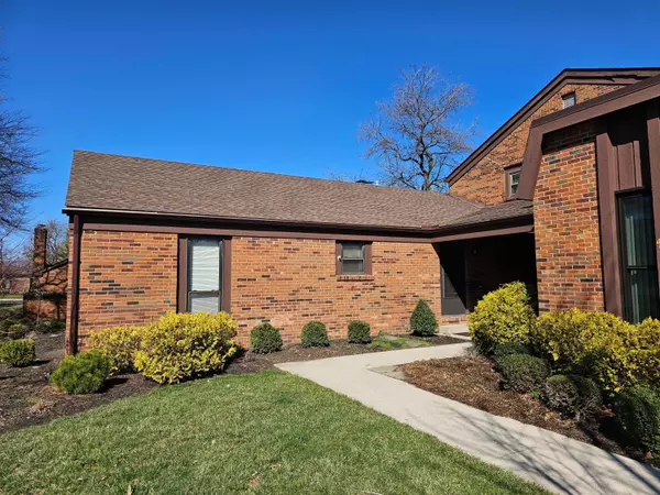4260 Chaucer Lane, Columbus, OH 43220