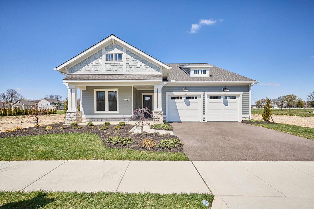 8410 Woodhaven, New Albany, OH 43054