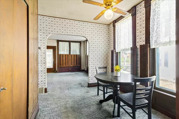 Marysville, OH 43040,324 S Court Street