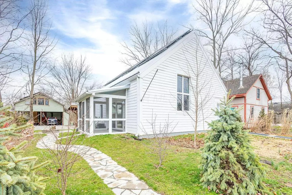 Yellow Springs, OH 45387,260 King Street