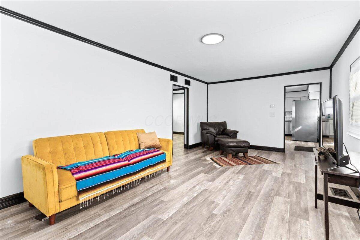 Columbus, OH 43227,924 S James Road