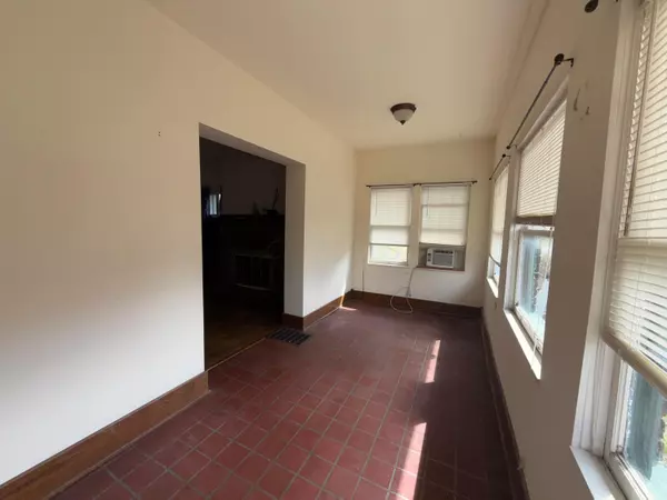 Roseville, OH 43777,30 5th Street