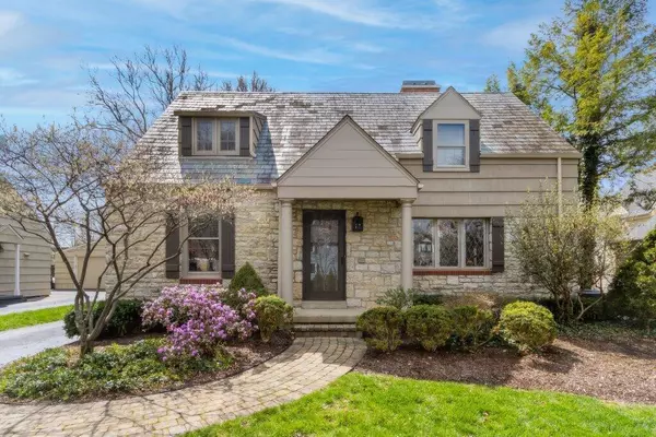 1851 Collingswood Road, Columbus, OH 43221