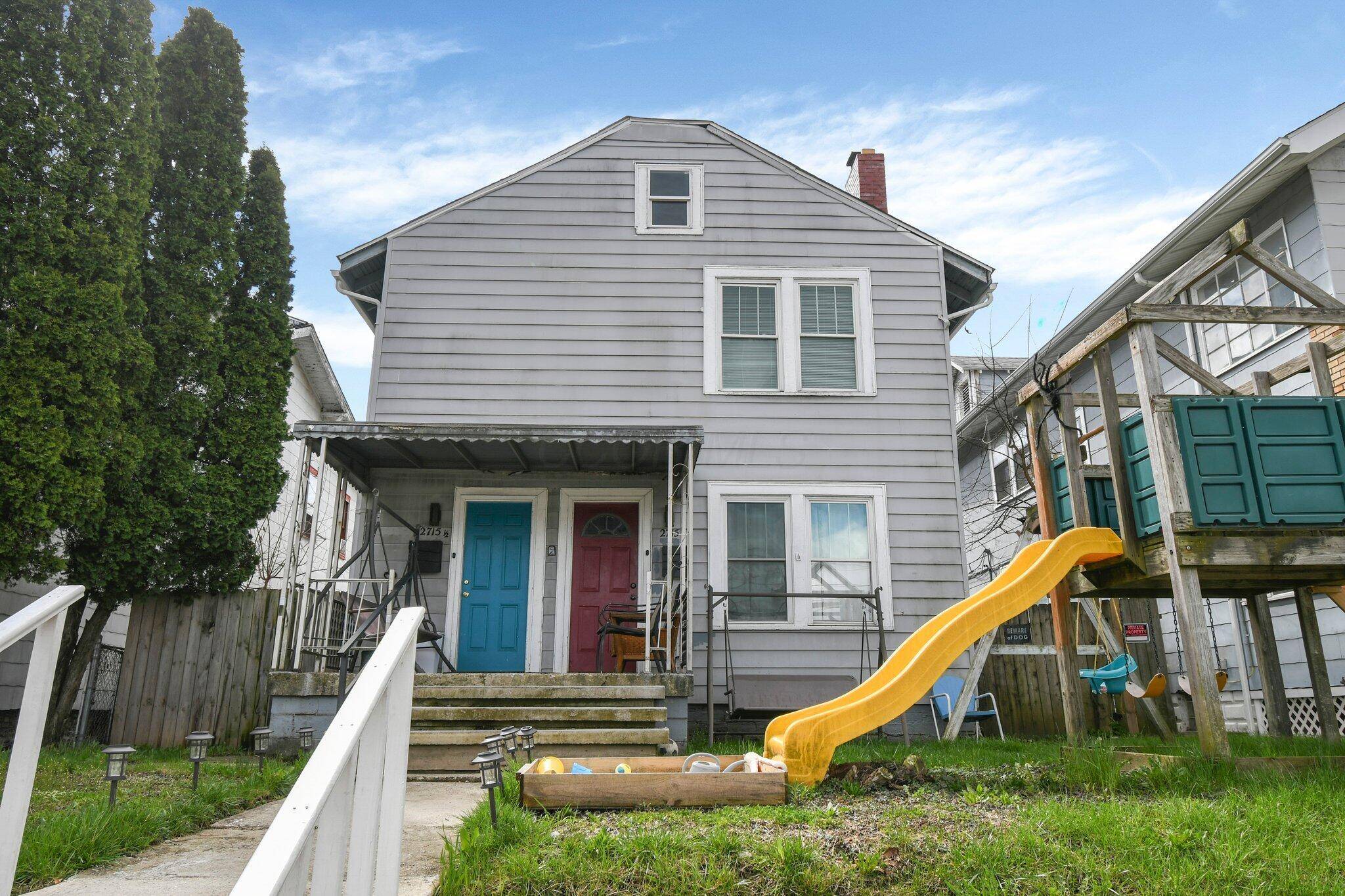 27151512 Sullivant Avenue, Columbus, OH 43204