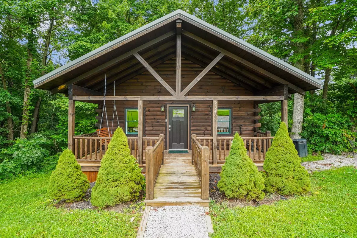 Rockbridge, OH 43149,23402 Bigham Road