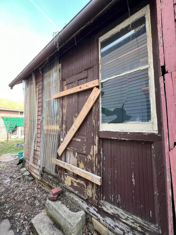 Newark, OH 43055,218 Granville Street