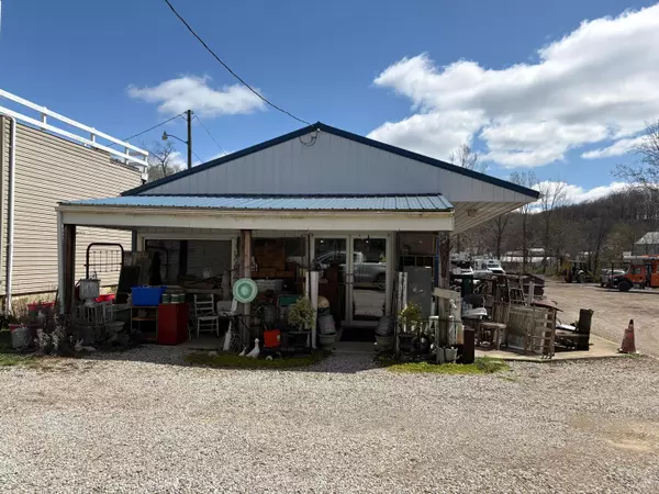 508 S Market Street, Danville, OH 43014