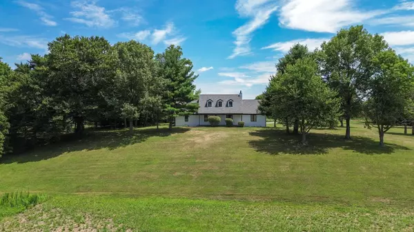 7867 Watkins Road, Pataskala, OH 43062