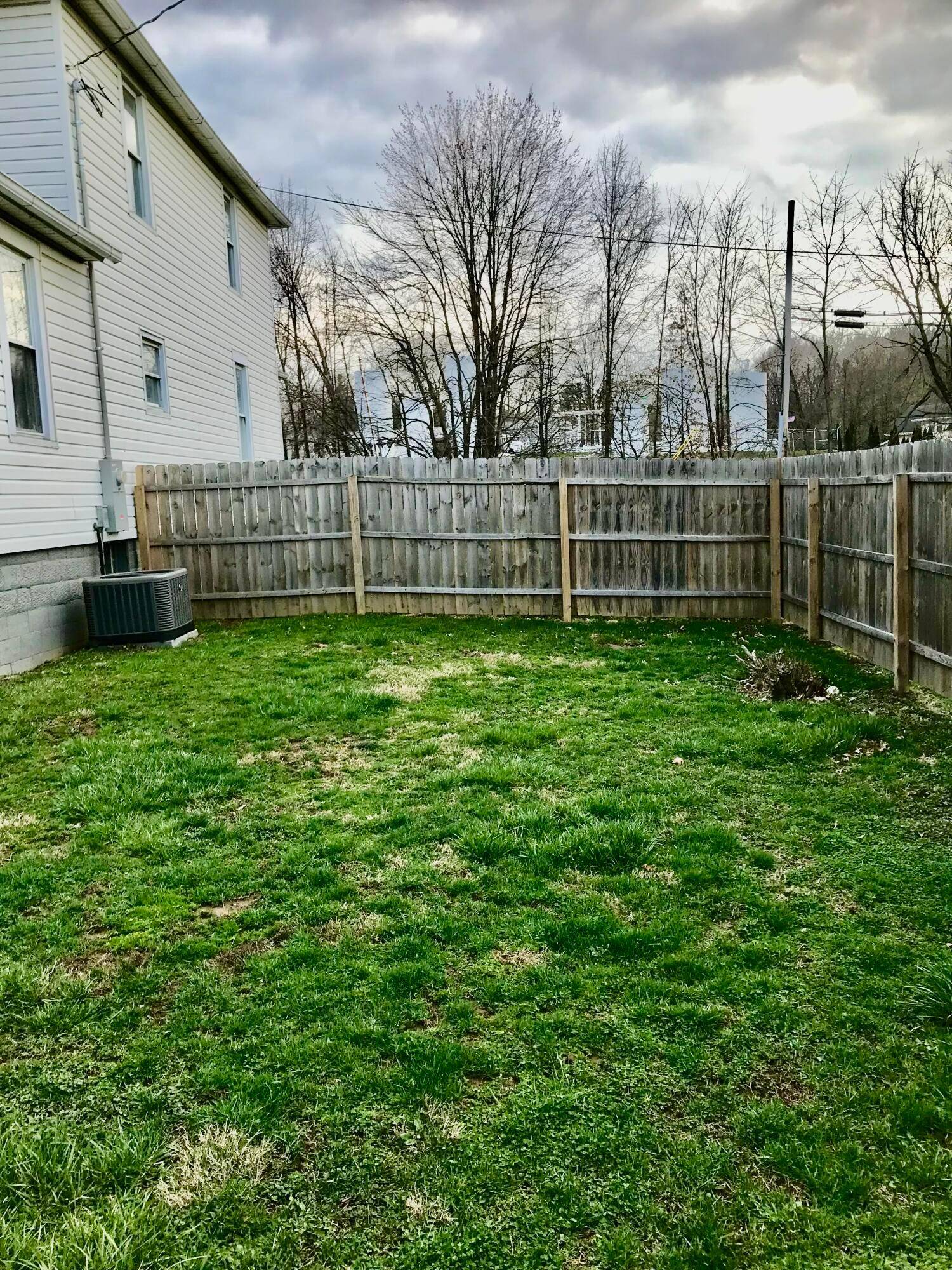 New Lexington, OH 43764,708 N Pleasant Street