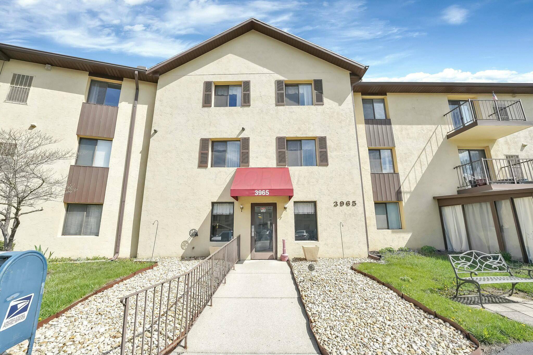 3965 Karl Road #100,  Columbus,  OH 43224
