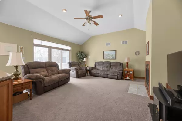 Sunbury, OH 43074,264 S State Route 605