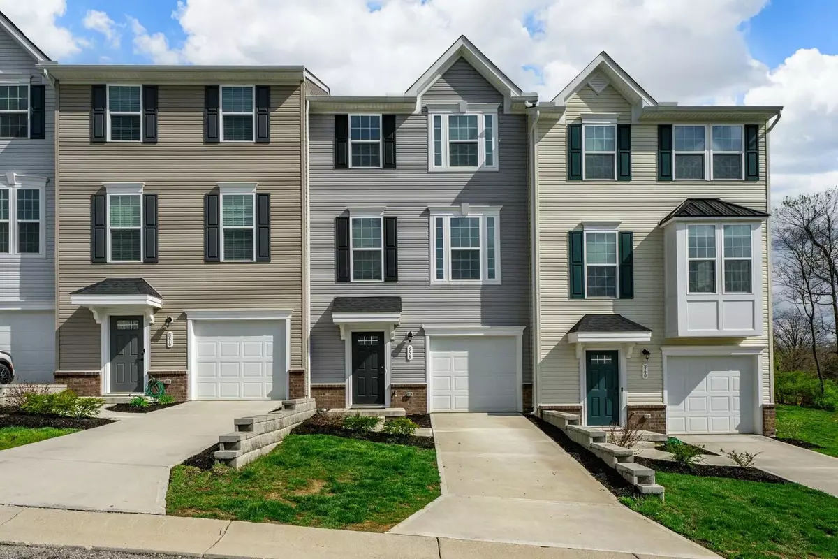 Cincinnati, OH 45244,858 Blackcomb Drive
