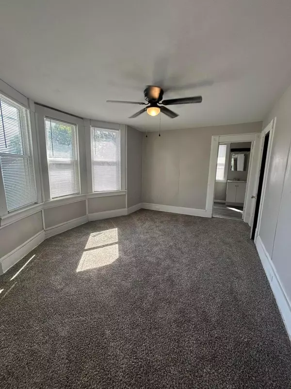 Chillicothe, OH 45601,594596 E 2nd Street