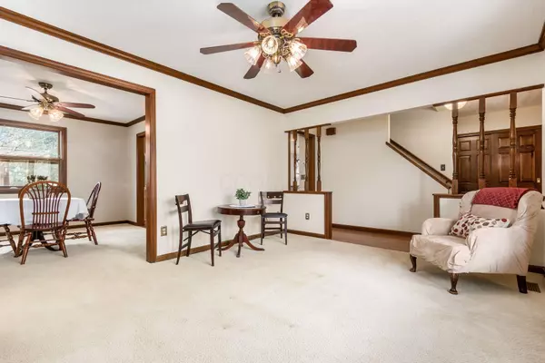 Gahanna, OH 43230,253 Camrose Court