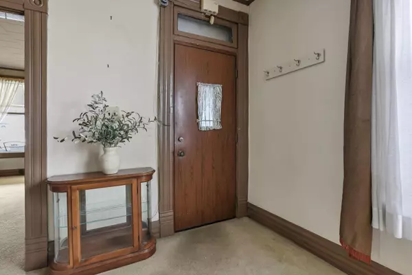 Columbus, OH 43222,124 S Cypress Avenue