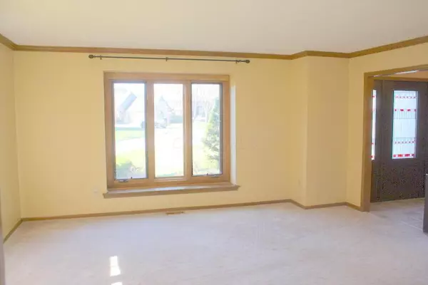 Dublin, OH 43017,9010 Barassie Place