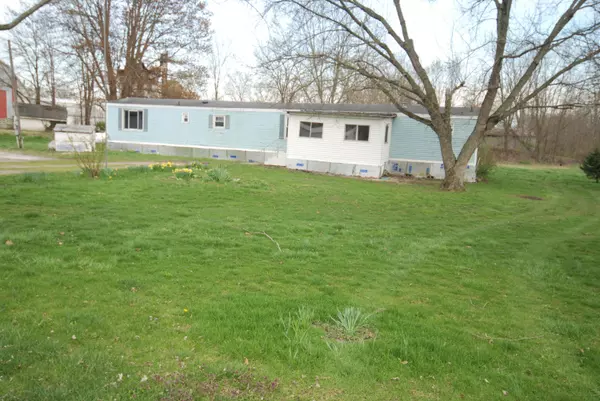 West Mansfield, OH 43358,20543 Treaty Line Road