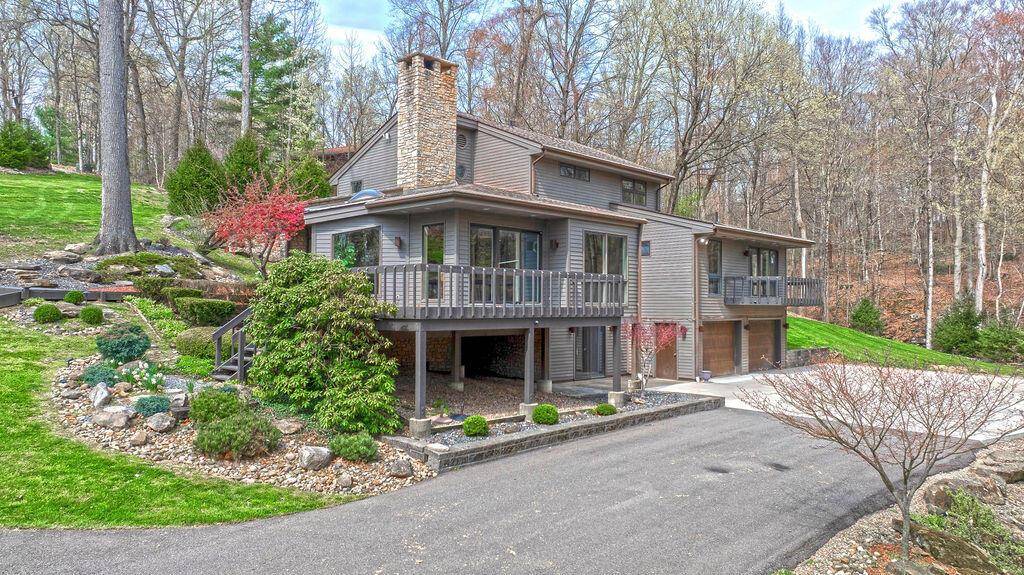 Nashport, OH 43830,6045 Poplar Drive