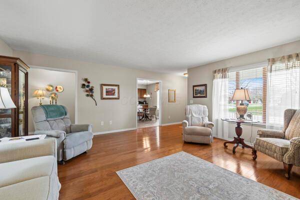 London, OH 43140,392 Bishop Drive