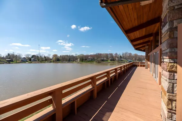 Mount Gilead, OH 43338,211 Candlewood Drive #9