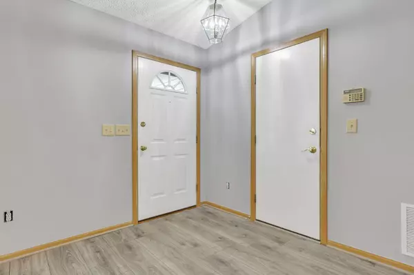 Canal Winchester, OH 43110,7050 Weurful Drive