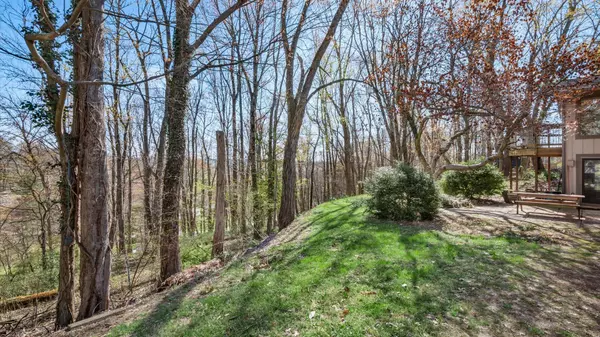 Newark, OH 43055,560 Queens Drive